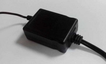 設(shè)計(jì)單片開關(guān)電源適配器要遵守哪些原則？