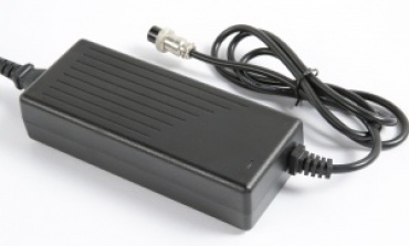 電動(dòng)車充電器電壓輸出不穩(wěn)定怎么辦？