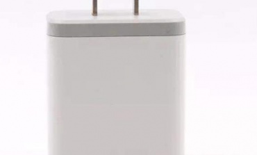 充電時(shí)玩手機(jī)消耗的是手機(jī)電池還是充電器？