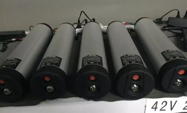 電動(dòng)車電池該怎么充電？這是一個(gè)嚴(yán)肅的問(wèn)題