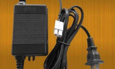 如何區(qū)分高端電源適配器和低端電源適配器，兩者之間的區(qū)別？